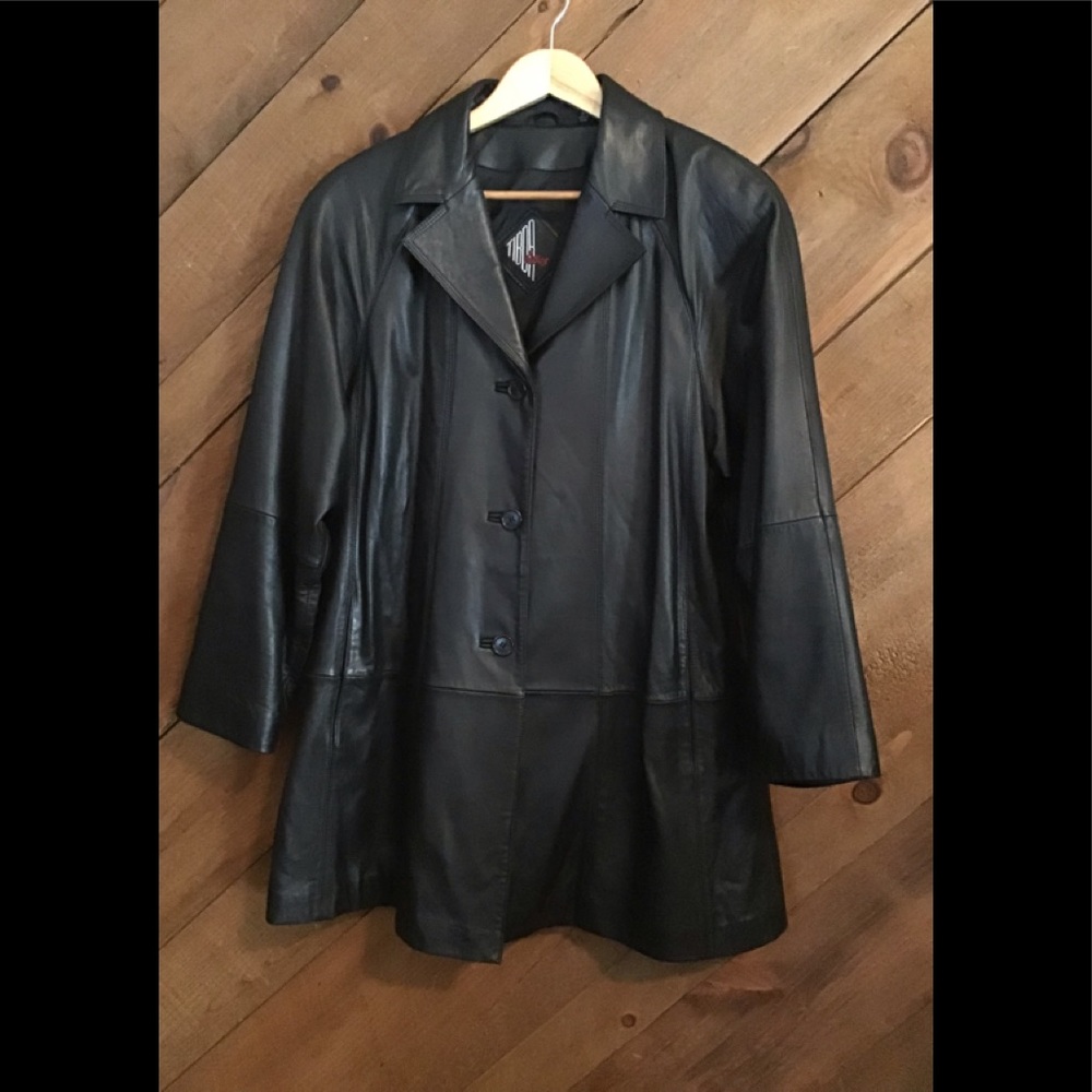 Tiboa Lether coat black  jacket  3 buttons size M